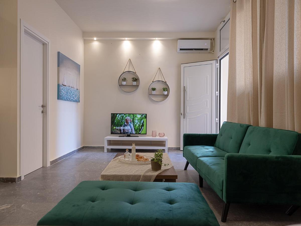 Luxury Apts Heraklion Center Exterior photo